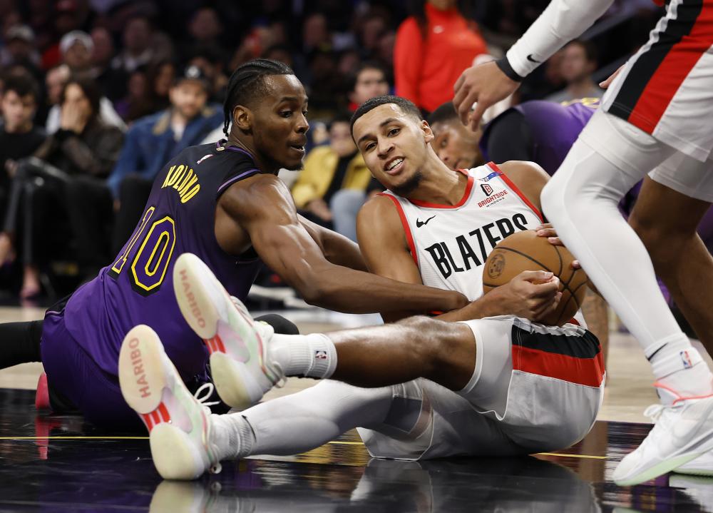 边路助攻 边路助攻