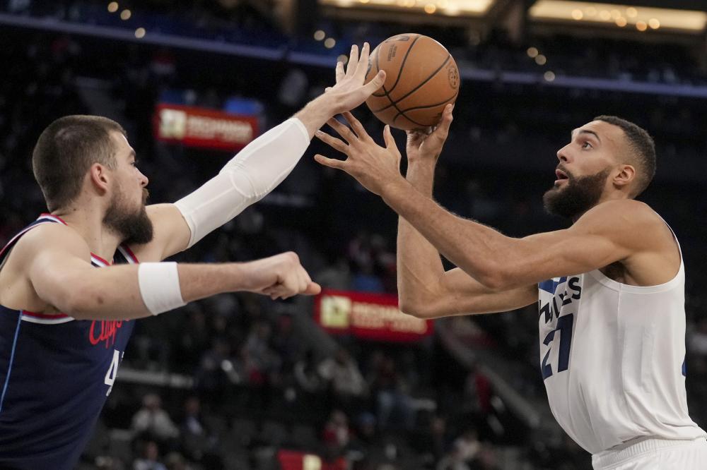 但他通过社 但他通过社