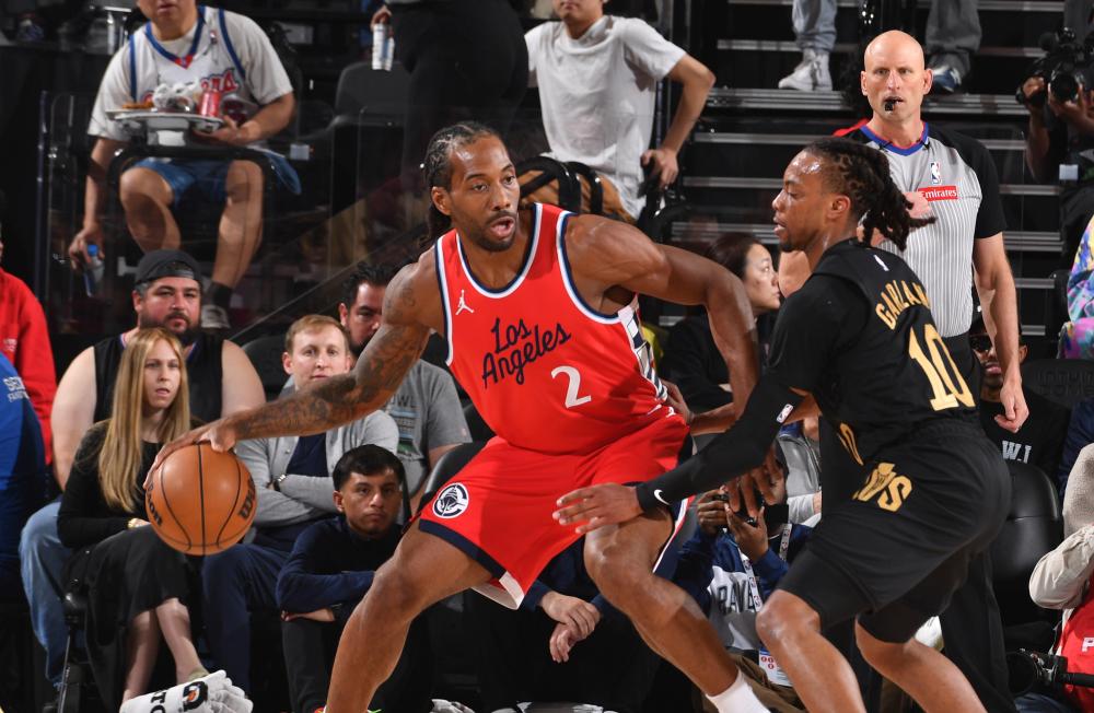 反映出对俱 反映出对俱