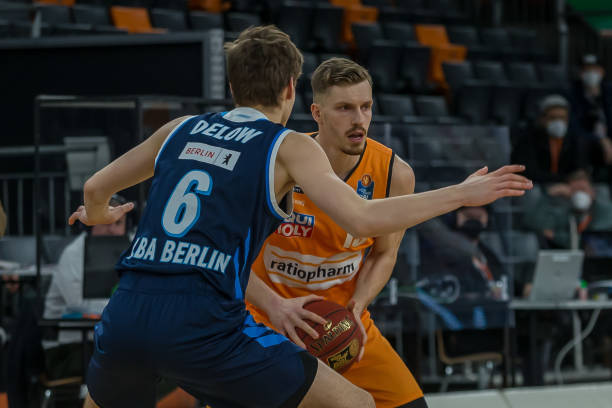 卫的引进 卫的引进